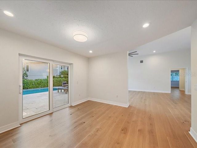 2492 WATERVIEW COURT, Sarasota, FL 34231