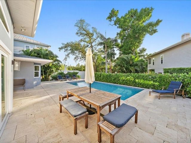 2492 WATERVIEW COURT, Sarasota, FL 34231