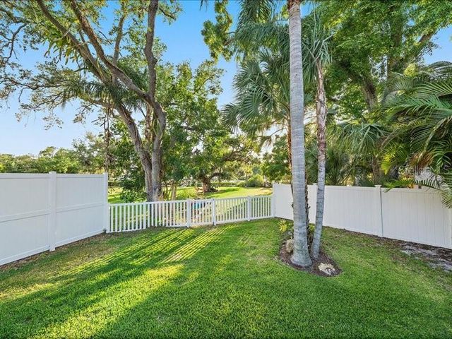2492 WATERVIEW COURT, Sarasota, FL 34231
