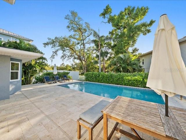2492 WATERVIEW COURT, Sarasota, FL 34231