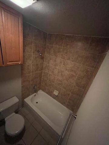 600 Bagby Avenue 1E, Waco, TX 76706