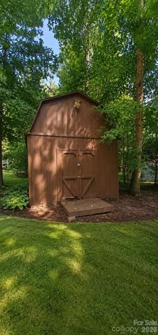 6162 Sherwood Lane, Denver, NC 28037