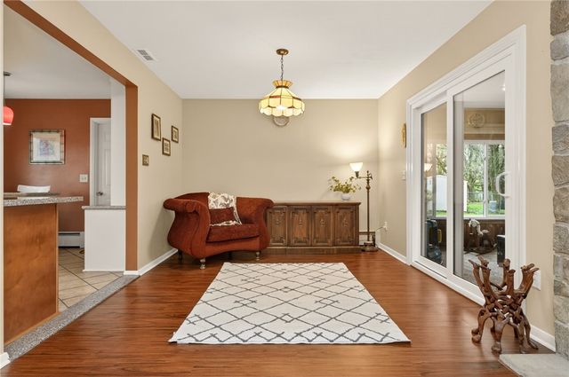 555 Bonnie Brae Avenue, Brighton, NY 14618