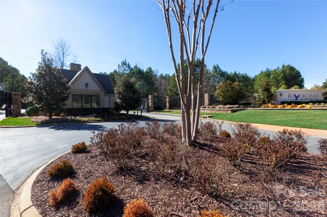 6191 Chimney Bluff Road, Lancaster, SC 29720