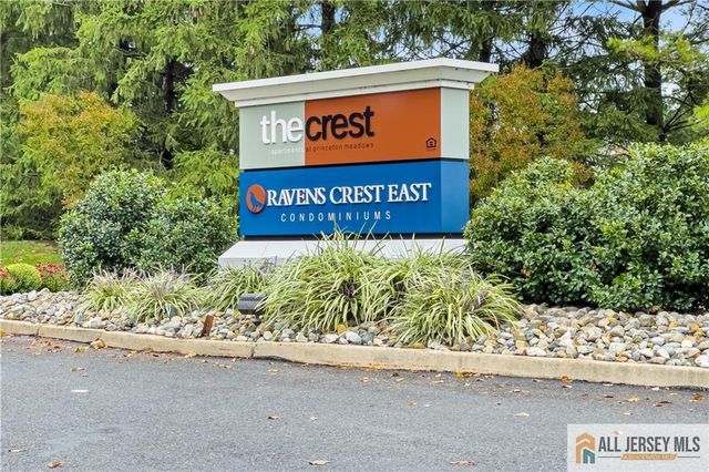 2415 Ravens Crest Drive 2415, Plainsboro, NJ 08536