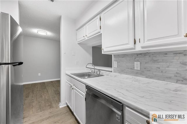 2415 Ravens Crest Drive 2415, Plainsboro, NJ 08536