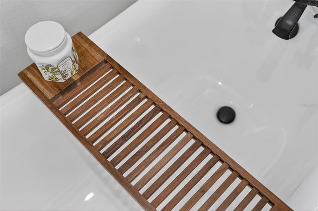 502 W NORTH BAY STREET, Tampa, FL 33603