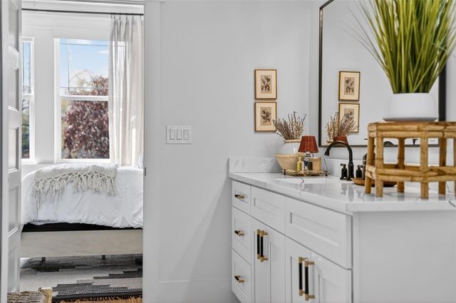 502 W NORTH BAY STREET, Tampa, FL 33603