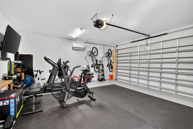 502 W NORTH BAY STREET, Tampa, FL 33603