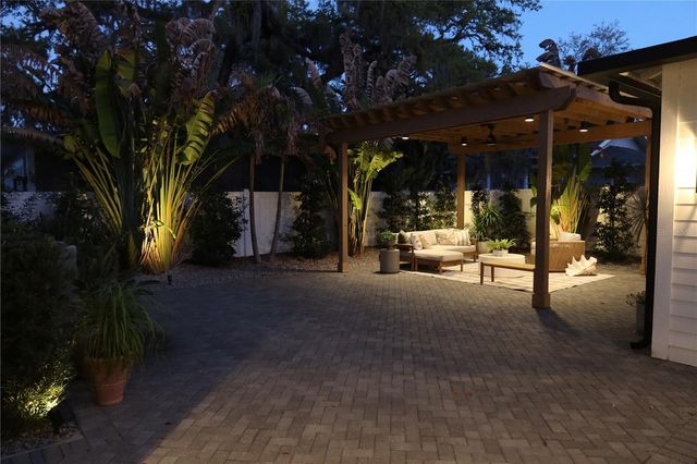 502 W NORTH BAY STREET, Tampa, FL 33603