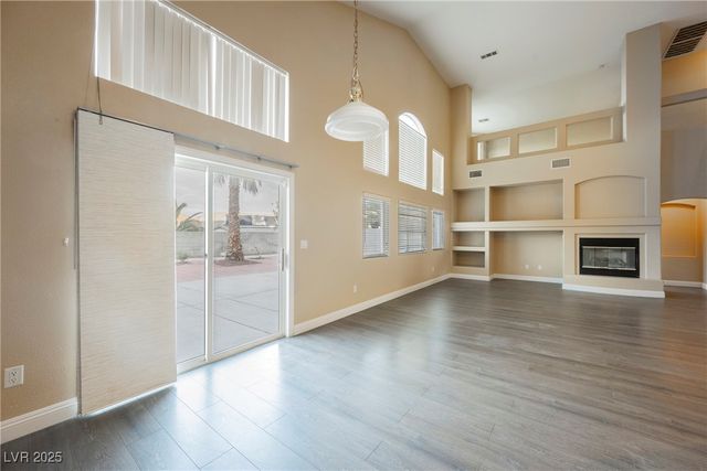 442 Dynacraft Street, Las Vegas, NV 89148