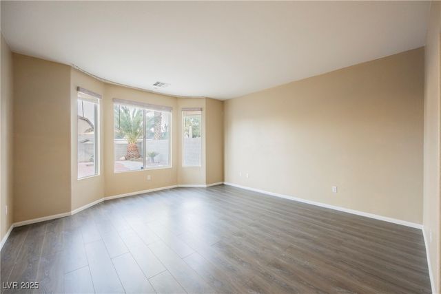 442 Dynacraft Street, Las Vegas, NV 89148