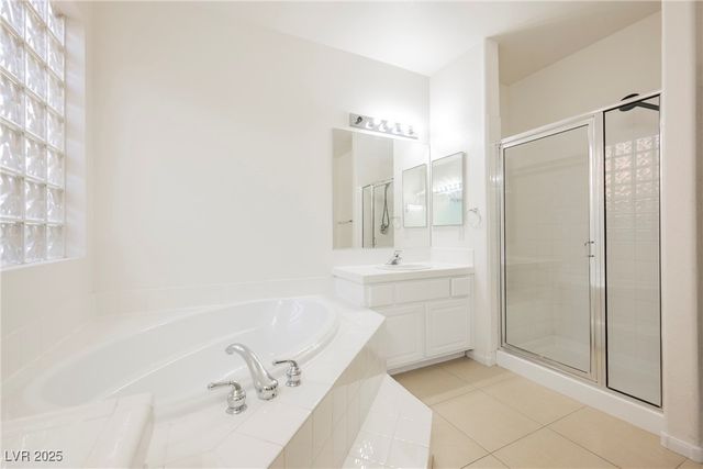 442 Dynacraft Street, Las Vegas, NV 89148