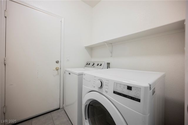 442 Dynacraft Street, Las Vegas, NV 89148