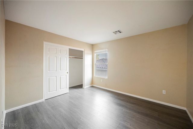 442 Dynacraft Street, Las Vegas, NV 89148