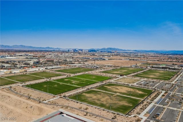 442 Dynacraft Street, Las Vegas, NV 89148