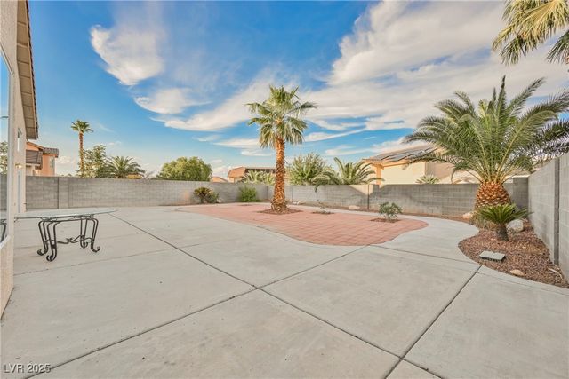 442 Dynacraft Street, Las Vegas, NV 89148