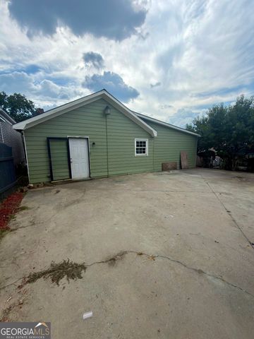 1557 Walnut Street, Macon, GA 31201