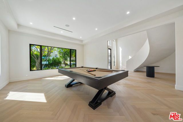 12001 Crest Court, Beverly Hills, CA 90210