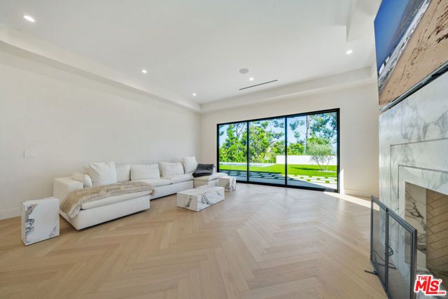 12001 Crest Court, Beverly Hills, CA 90210