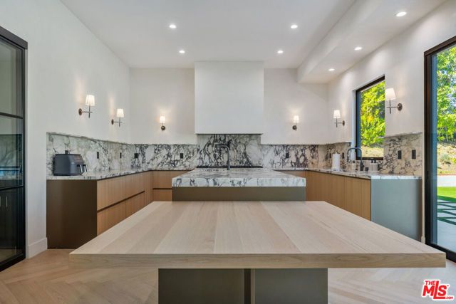 12001 Crest Court, Beverly Hills, CA 90210