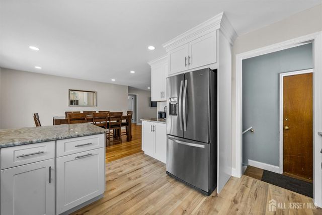 88 Wooding Avenue, Edison, NJ 08817