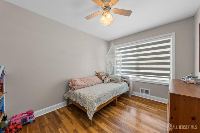 88 Wooding Avenue, Edison, NJ 08817