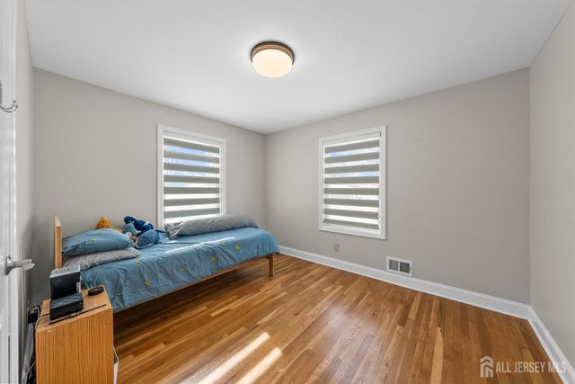 88 Wooding Avenue, Edison, NJ 08817