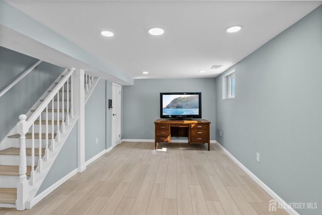 88 Wooding Avenue, Edison, NJ 08817