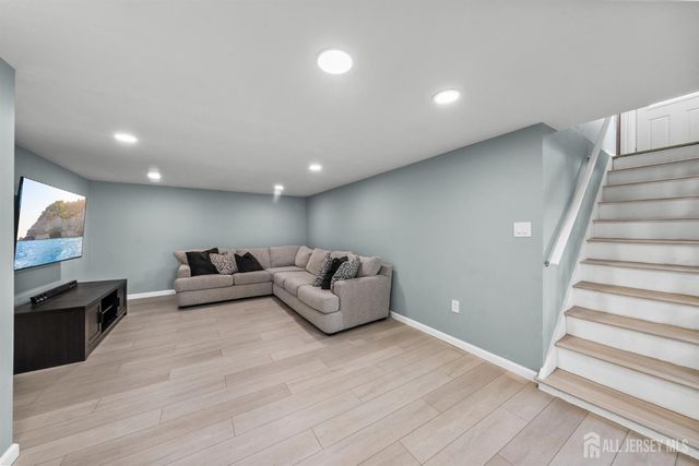 88 Wooding Avenue, Edison, NJ 08817