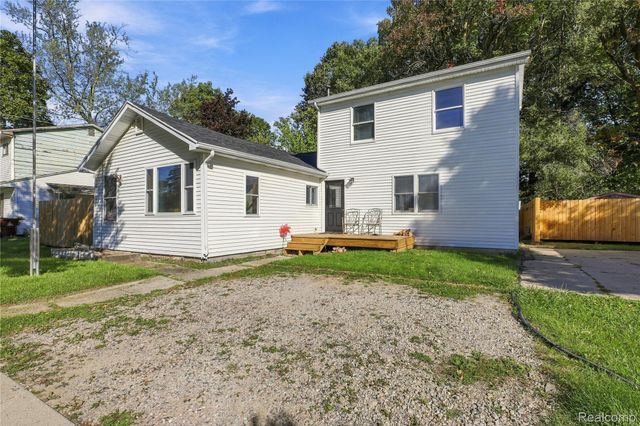 1519 Eastward Street, Alma, MI 48801