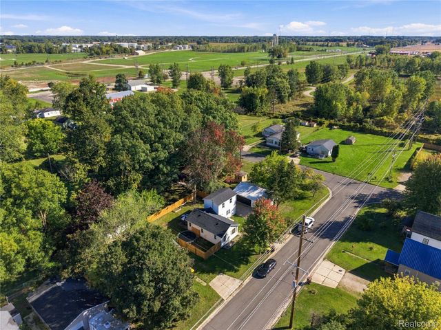 1519 Eastward Street, Alma, MI 48801