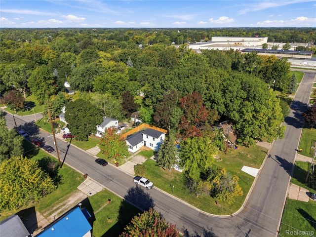 1519 Eastward Street, Alma, MI 48801