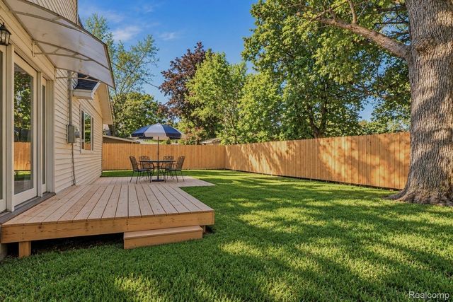 1519 Eastward Street, Alma, MI 48801