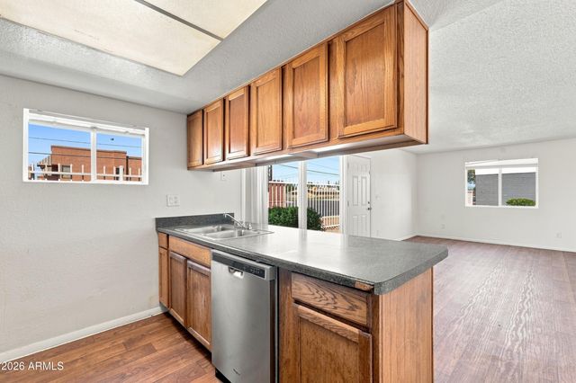 6649 N 27TH Avenue, Phoenix, AZ 85017