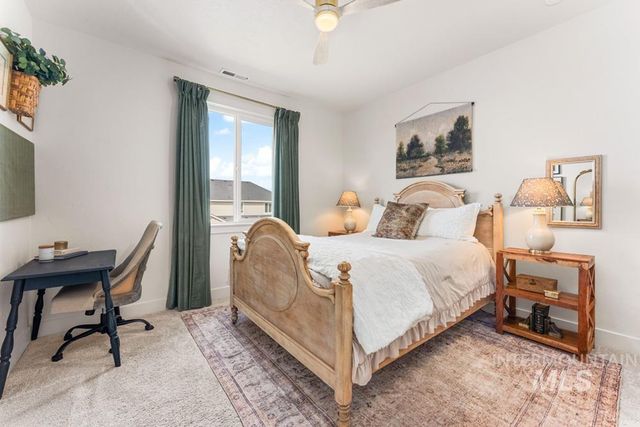 6981 N Maplestone Ave, Meridian, ID 83646