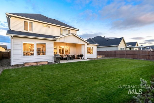 6981 N Maplestone Ave, Meridian, ID 83646