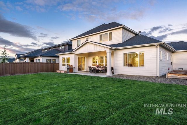 6981 N Maplestone Ave, Meridian, ID 83646