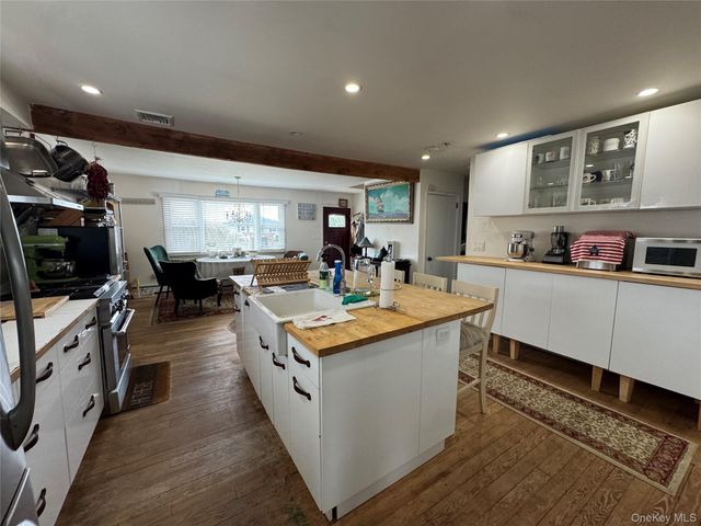 79 Grandview Drive, Shirley, NY 11967