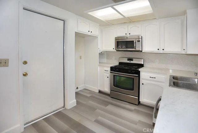 8032 Rose 13, Paramount, CA 90723