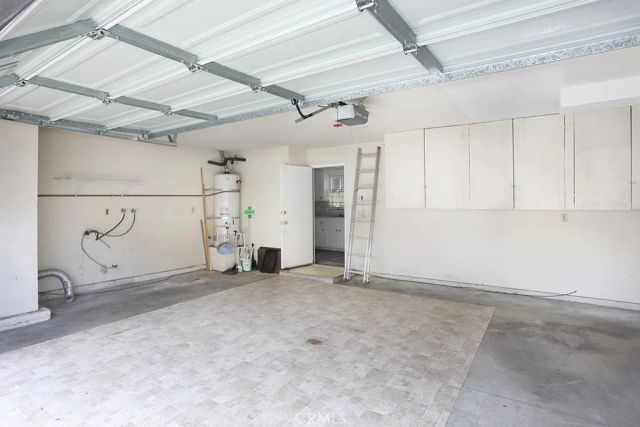 8032 Rose 13, Paramount, CA 90723