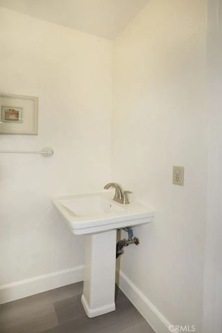 8032 Rose 13, Paramount, CA 90723