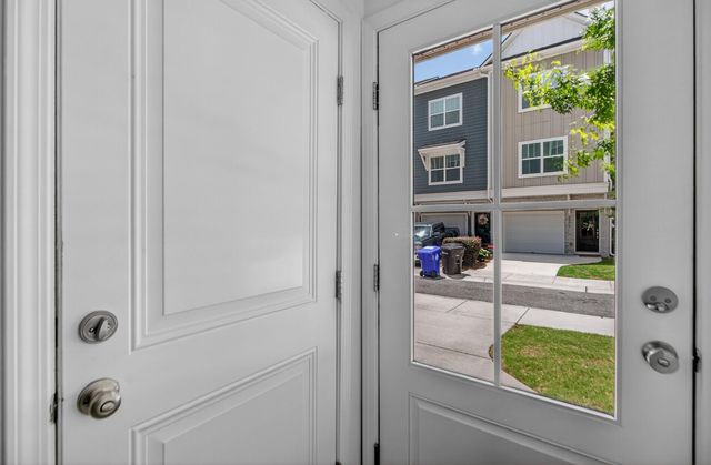 1252 Allusion Lane 201, Mount Pleasant, SC 29466