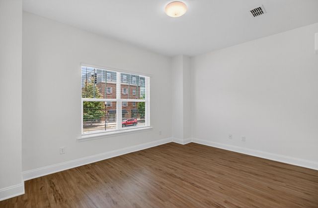 1252 Allusion Lane 201, Mount Pleasant, SC 29466