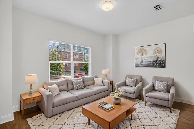 1252 Allusion Lane 201, Mount Pleasant, SC 29466