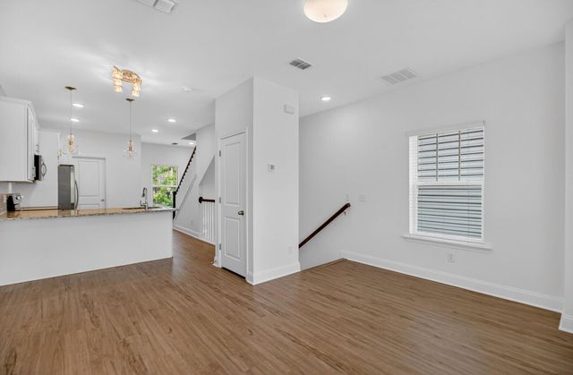 1252 Allusion Lane 201, Mount Pleasant, SC 29466