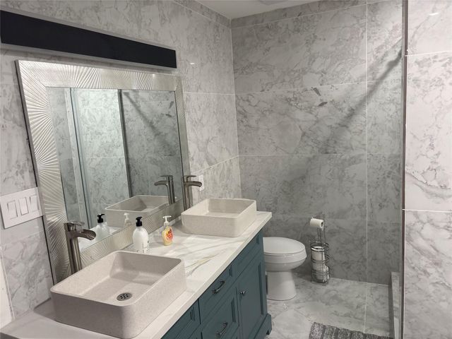 3139 Oakdale Street, Houston, TX 77004