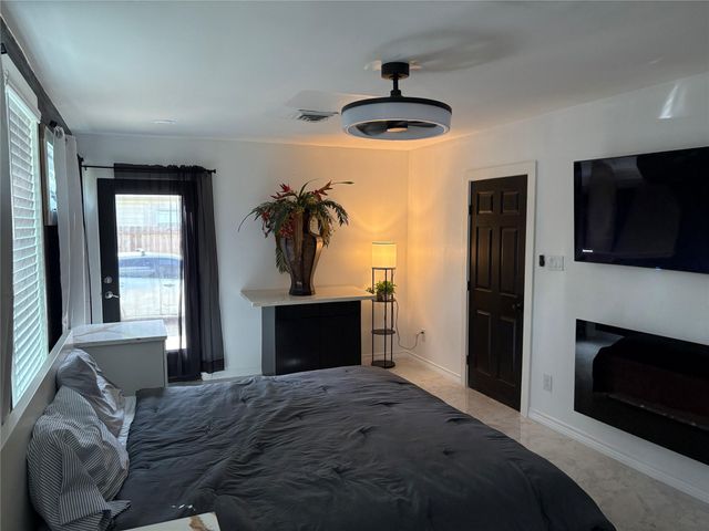 3139 Oakdale Street, Houston, TX 77004