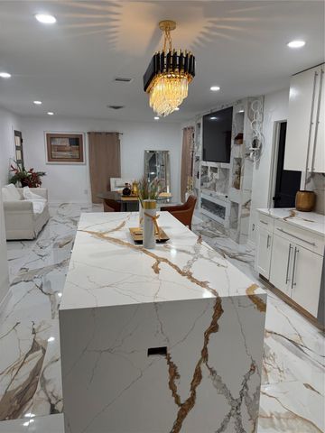 3139 Oakdale Street, Houston, TX 77004