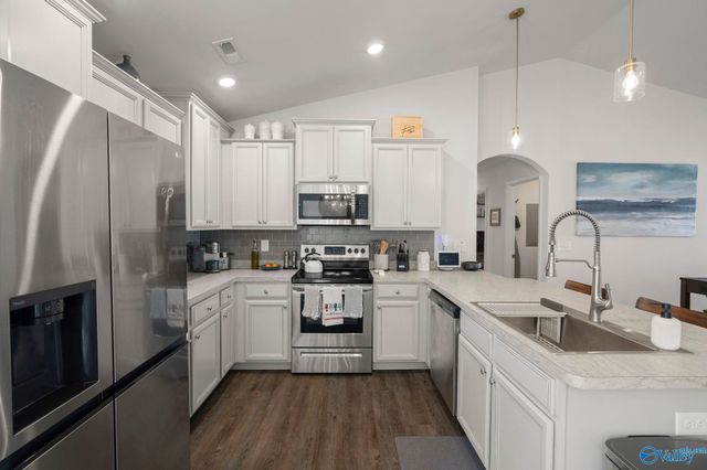 179 Brooklawn Drive, Harvest, AL 35749